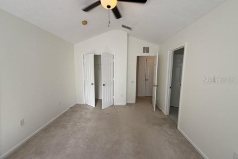 Townhouse in Winter Park, Florida 3 bedrooms, 151.24 sq.m. № 2222551 - photo 16