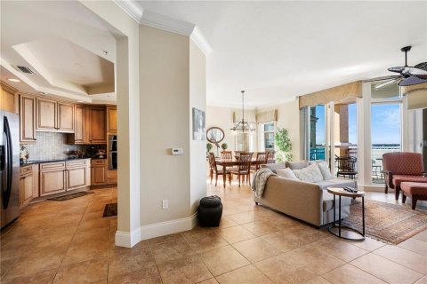 Condo in Palmetto, Florida, 2 bedrooms  № 1917371 - photo 5
