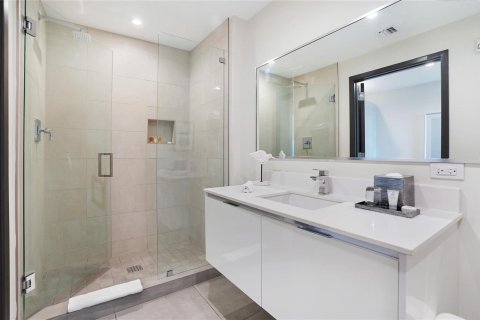 Купить кондоминиум в Холливуд, Флорида 3 комнаты, 102.66м2, № 2086677 - фото 18