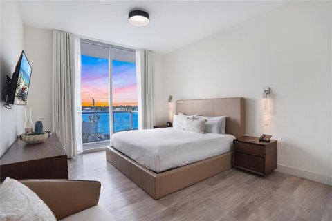 Купить кондоминиум в Холливуд, Флорида 3 комнаты, 102.66м2, № 2086677 - фото 17