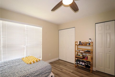 Condominio en venta en Gainesville, Florida, 2 dormitorios, 99.41 m2 № 1733840 - foto 24