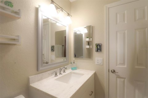 Condominio en venta en Gainesville, Florida, 2 dormitorios, 99.41 m2 № 1733840 - foto 22