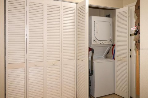Condominio en venta en Gainesville, Florida, 2 dormitorios, 99.41 m2 № 1733840 - foto 15