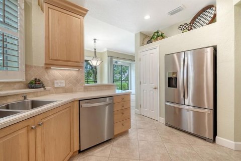 Condo in Sarasota, Florida, 2 bedrooms № 2099737 - photo 21