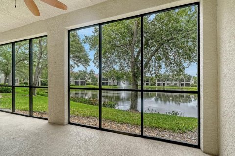 Condo in Sarasota, Florida, 2 bedrooms № 2099737 - photo 11