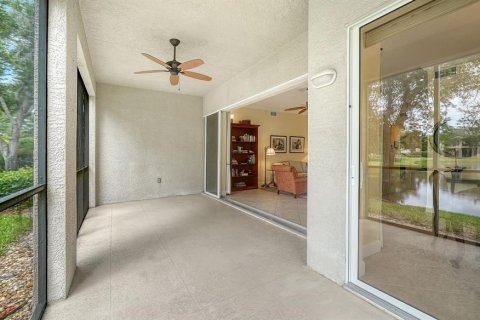 Condo in Sarasota, Florida, 2 bedrooms № 2099737 - photo 13