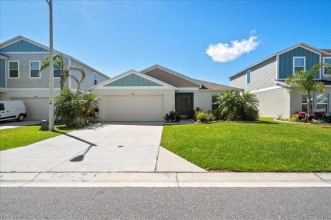 Casa en Lakeland, Florida 4 dormitorios, 171.68 m2 № 2111586