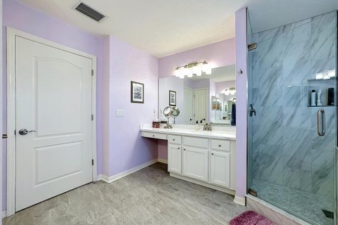 House in Riverview, Florida 4 bedrooms, 235.41 sq.m. № 2150282 - photo 20