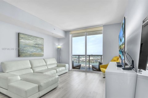 Copropriété à vendre à Miami, Floride: 2 chambres, 98.29 m2 № 2052192 - photo 5