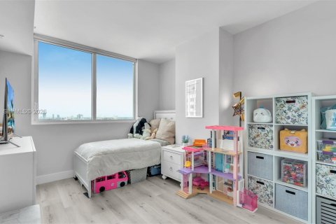 Copropriété à vendre à Miami, Floride: 2 chambres, 98.29 m2 № 2052192 - photo 10