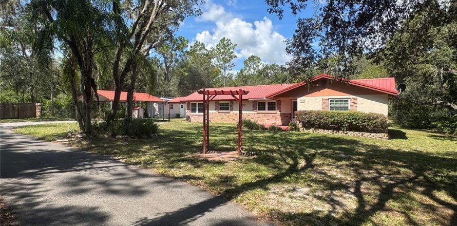 House in Webster, Florida 3 bedrooms, 130.43 sq.m. № 1873475