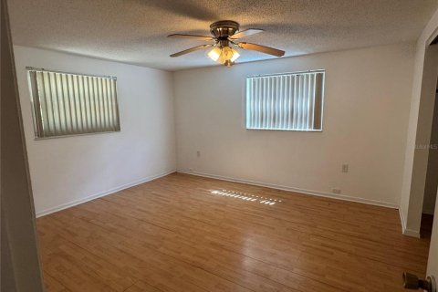 House in Webster, Florida 3 bedrooms, 130.43 sq.m. № 1873475 - photo 22