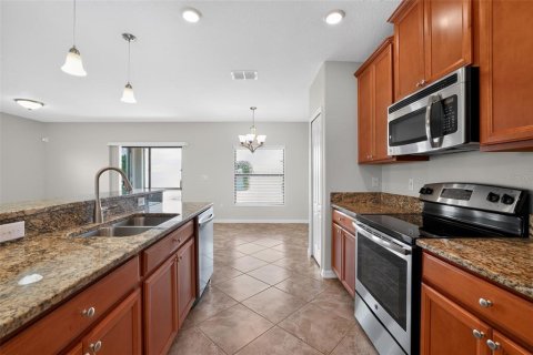 Villa ou maison à vendre à Ruskin, Floride: 4 chambres, 165.92 m2 № 2222276 - photo 5