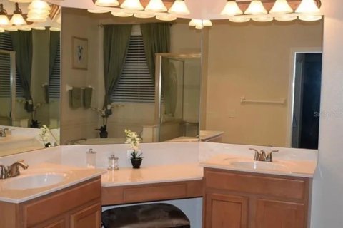 House in Sarasota, Florida 3 bedrooms, 187.01 sq.m. № 2219048 - photo 21