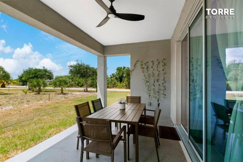 Casa en venta en Port Charlotte, Florida, 4 dormitorios, 155.52 m2 № 1758304 - foto 9