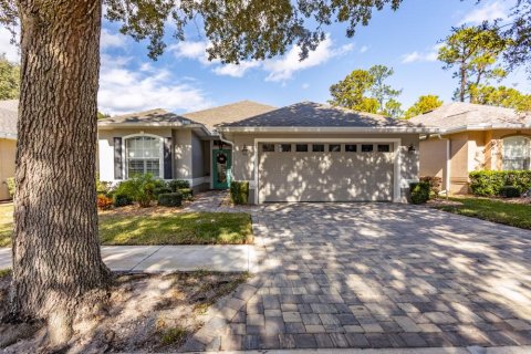 House in Palm Coast, Florida 2 bedrooms, 150.41 sq.m. № 2116548