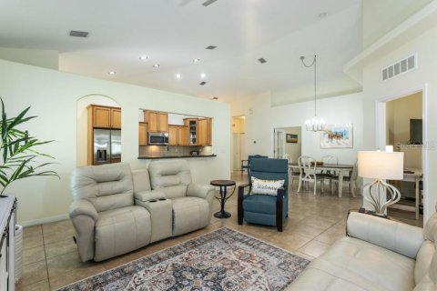 Casa en venta en Palm Coast, Florida, 2 dormitorios, 150.41 m2 № 2116548 - foto 14
