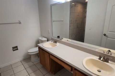 Condominio en alquiler en Kissimmee, Florida, 3 dormitorios, 105.54 m2 № 2427410 - foto 15