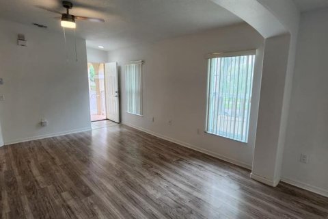 Condominio en alquiler en Kissimmee, Florida, 3 dormitorios, 105.54 m2 № 2427410 - foto 19