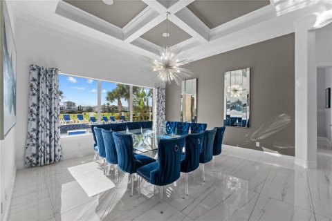 House in Four Corners, Florida 11 bedrooms, 1024.43 sq.m. № 1901420 - photo 21