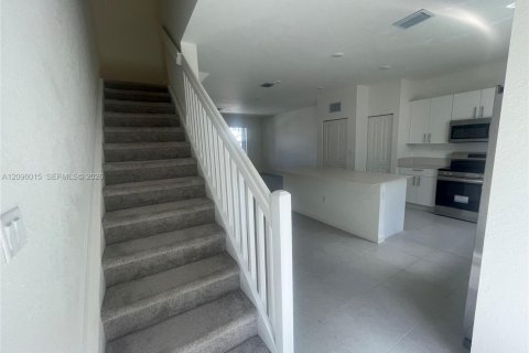 Touwnhouse à louer à Florida City, Floride: 3 chambres, 123.56 m2 № 2390030 - photo 14