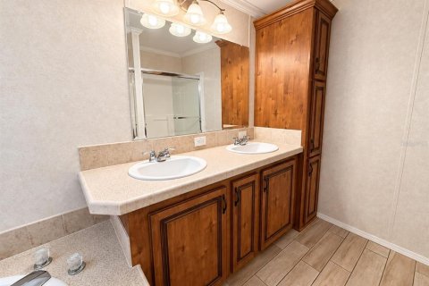Купить виллу или дом в Киссимми, Флорида 9 комнат, 195.84м2, № 2425869 - фото 16
