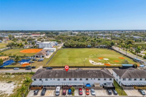 Adosado en venta en Homestead, Florida, 4 dormitorios, 156.08 m2 № 2011305 - foto 19