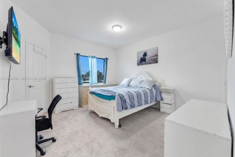 Adosado en venta en Homestead, Florida, 4 dormitorios, 156.08 m2 № 2011305 - foto 9