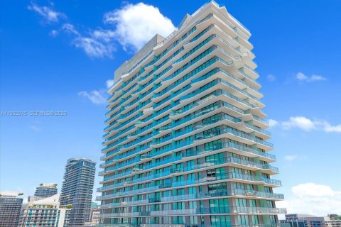 Condo in Miami, Florida, 1 bedroom  № 2081265 - photo 22