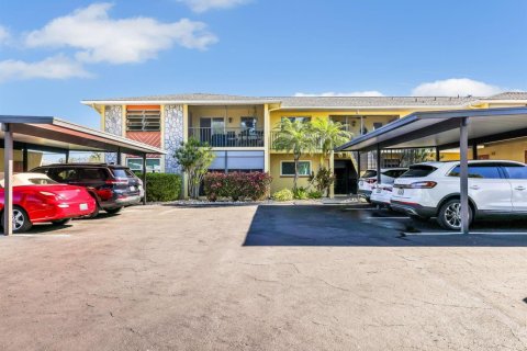 Copropriété à vendre à Cape Coral, Floride: 2 chambres, 90.49 m2 № 2171378 - photo 25