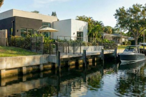 Villa ou maison à vendre à Wilton Manors, Floride: 4 chambres, 220.27 m2 № 2083075 - photo 25
