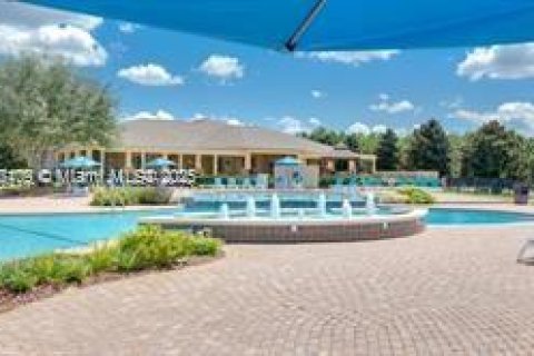 House in Weston, Florida 4 bedrooms, 176.7 sq.m. № 2013095 - photo 26