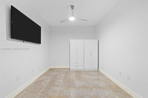 Condominio en venta en Aventura, Florida, 2 dormitorios, 160.72 m2 № 2073854 - foto 23