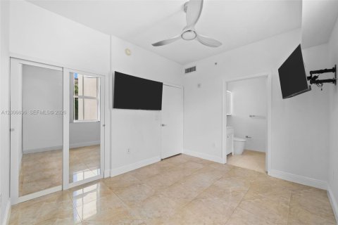 Condominio en venta en Aventura, Florida, 2 dormitorios, 160.72 m2 № 2073854 - foto 24