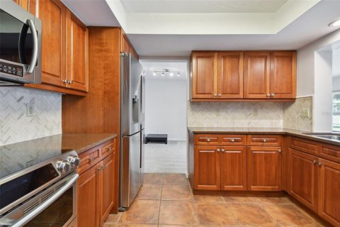 House in Saint Petersburg, Florida 4 bedrooms, 217.21 sq.m. № 1827261 - photo 23