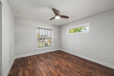 House in Rotonda, Florida 3 bedrooms, 150.41 sq.m. № 2425822 - photo 27