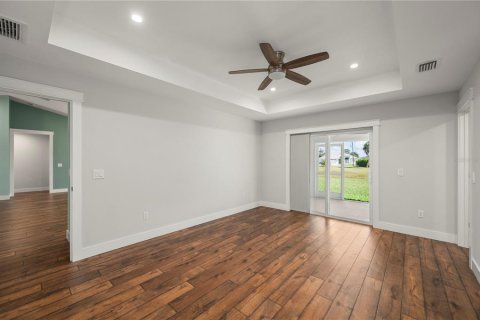 House in Rotonda, Florida 3 bedrooms, 150.41 sq.m. № 2425822 - photo 19