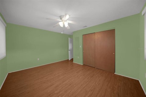 House in Pinellas Park, Florida 2 bedrooms, 88.26 sq.m. № 2364795 - photo 7