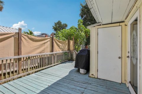 House in Tarpon Springs, Florida 3 bedrooms, 144 sq.m. № 1893914 - photo 28
