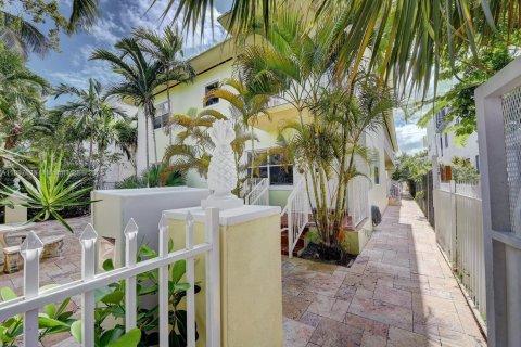Condominio en venta en Miami Beach, Florida, 1 dormitorio, 68.75 m2 № 1952156 - foto 10