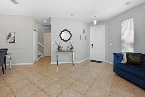 Casa en venta en Homestead, Florida, 3 dormitorios, 191.19 m2 № 1981900 - foto 9