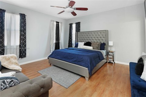 Casa en venta en Homestead, Florida, 3 dormitorios, 191.19 m2 № 1981900 - foto 22