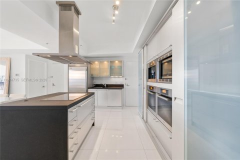 Copropriété à vendre à Sunny Isles Beach, Floride: 2 chambres, 152.64 m2 № 2040905 - photo 7