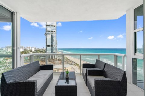 Copropriété à vendre à Sunny Isles Beach, Floride: 2 chambres, 152.64 m2 № 2040905 - photo 25