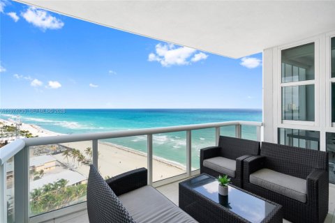 Copropriété à vendre à Sunny Isles Beach, Floride: 2 chambres, 152.64 m2 № 2040905 - photo 27