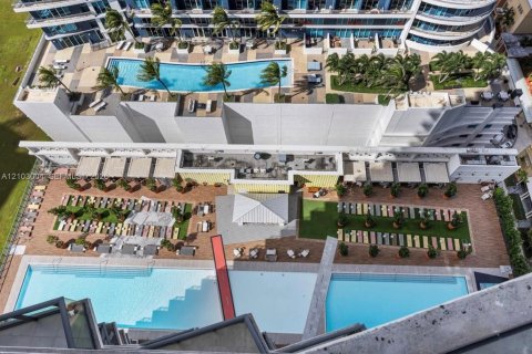 Copropriété à vendre à Miami, Floride: 1 chambre, 60.29 m2 № 2407806 - photo 14