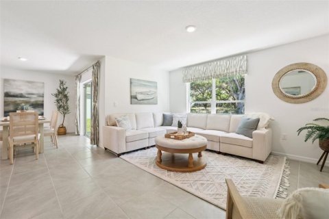 House in Ocala, Florida 4 bedrooms, 169.83 sq.m. № 1769772 - photo 9