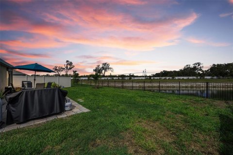 Villa ou maison à vendre à Spring Hill, Floride: 4 chambres, 171.5 m2 № 2223432 - photo 23