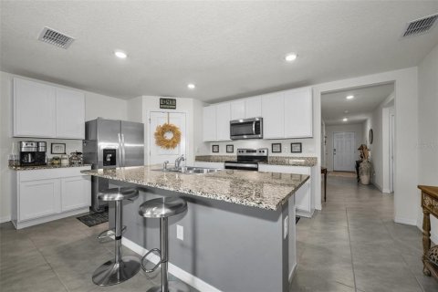 Villa ou maison à vendre à Spring Hill, Floride: 4 chambres, 171.5 m2 № 2223432 - photo 5