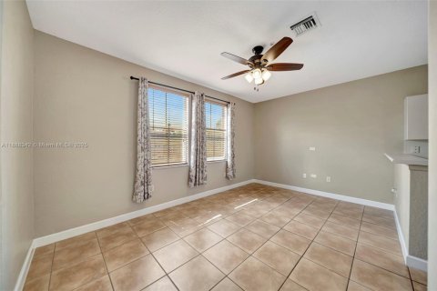 Copropriété à louer à Miramar, Floride: 2 chambres, 111.95 m2 № 1946869 - photo 6